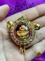 Amulette bille Look Aum Khuman Thong peinte à la main – Wat Païlom (début années 2000) # 718