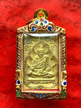 Amulette dorée Luang Phor Parn – Yant Kropetch – Wat Bang Nom Kho (11 mars 1992) # 588
