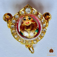 Amulette bille Look Aum Khuman Thong peinte à la main – Wat Païlom (début années 2000) # 718