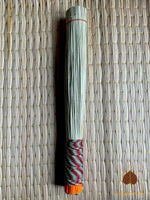 Phom Nam Mön – Accessoire rituel d’aspersion d’eau bénie du Wat Ratchanadaram (Bangkok) # 647