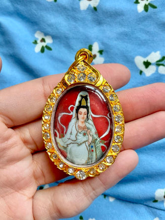 Pendentif ancien double face de la Bodhisattva Guan Yin # 562 Magic of the Buddha