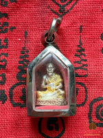 Amulette précieuse Boroma Kru Mor Shiwok – Ajarn Lak Rachasee – Wat Loi Khro (Chiang Mai) # 611