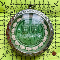 Amulette Jatukham Rammathep – Série Royale “Deux Rois Offrant des Richesses” # 734