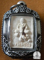 Petite amulette Roop Lor au tigre du Très Vénérable LP Pern du Wat Bang Phra. # 48