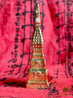 Amulette précieuse Chedi doré – Luang Phu Srithad (2016, Wat Phratat Tha Uthen # 613
