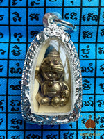 Amulette Doraemon Phra Kling Meow Kwak Sub Rub Look Diaow – Vénérable Phrakru Pithi Téwa Phiset # 699