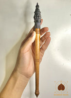 Puissante baguette de consécration Mae Kru Phra Phrom alchimique - Très Vénérable Pothan Phong #686