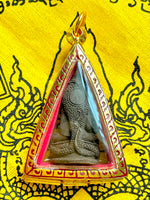 Amulette Phra Naphok Gao-Na (Bouddha à Neuf Têtes) – Wat Pa Mu (2005) # 558 Magic of the Buddha