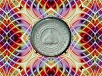 Amulette Luang Pho To "Bouddha ouvrant le monde" et Phaya Rahu - Wat Laksi Ratsamokhon # 830 Magic of the Buddha