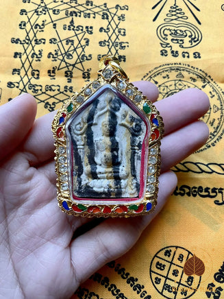 Phra Khunphaen Phong Praï Khuman Phraya Suea Krong Première édition couleur peau de tigre – Luang Phor Thiang Paphangkaro (2015) # 775 Magic of the Buddha