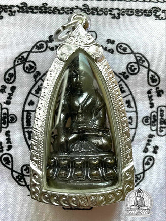 Belle amulette Thaï du Bouddha Phra Kling en métal alchimique sombre. # 338 - Magic of the Buddha