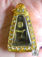 Charming Thai amulet Phra Nang Phaya - Wat Phra Pathom Chedi. #104