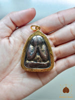 Phra Pidta Pim Jumbo Protective Buddha Amulet – Lineage of the Most Venerable Luang Phor Kaeow # 892