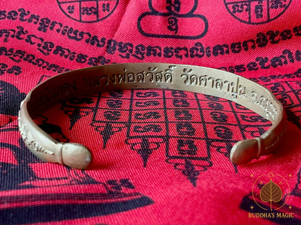 🐟 Bracelet de fortune Kamlae Mang Mee Ngern Thong – Luang Phor Sawat (Wat Salapoon Worawihan, Ayutthaya) # 787 Magic of the Buddha