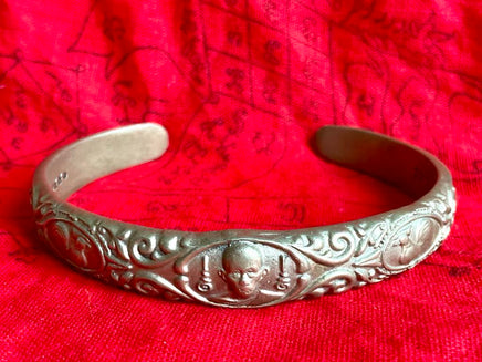 Bracelet magique de fortune Roon Ruay Choklap - Très Vénérable LP Ruay Pasatiko.