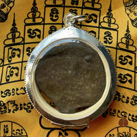 Amulette khmère ancienne de Durga Mahishasuramardini – Protection et victoire # 756