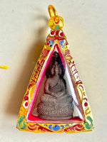 Amulette Phra Naphok Gao-Na (Bouddha à Neuf Têtes) – Wat Pa Mu (2005) # 558 Magic of the Buddha