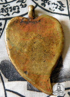 Bae Ton Po Buddha tree leaf pendant - Wat Bangklan (Temple of the Most Venerable LP Ngern). #80