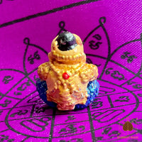 Amulette bille Look Aum Khuman Thong peinte à la main – Wat Païlom (début années 2000) # 718