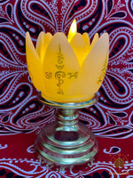 🪷 Blessed Buddhist altar lamp Yant Metta – Wat Traimit # 623