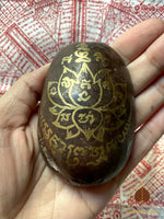 Grosses pépites de fer magique bleu Lek Namphi ornées de Yant # 662