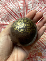 Grosses pépites de fer magique bleu Lek Namphi ornées de Yant # 662