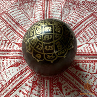 Grosses pépites de fer magique bleu Lek Namphi ornées de Yant # 662