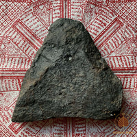 Grosses pépites de fer magique bleu Lek Namphi ornées de Yant # 662