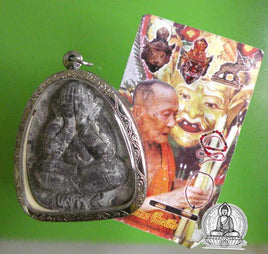 Large amulet of Phra Pidta Buddha - Wat Khao Lem # 131