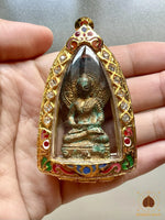 Amulette thaï ancienne du Bouddha en méditation – Bronze et or – XIXe siècle # 818 Magic of the Buddha