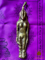 🍃 Fruit Sacré Makaliporn – Statuette Rituelle en Bronze – Féminité Mystique et Abondance # 777 Magic of the Buddha