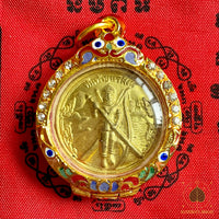 Médaille du héro Phan Thai Norasing consacrée en 2006 par Phra Kru Jaopor # 701