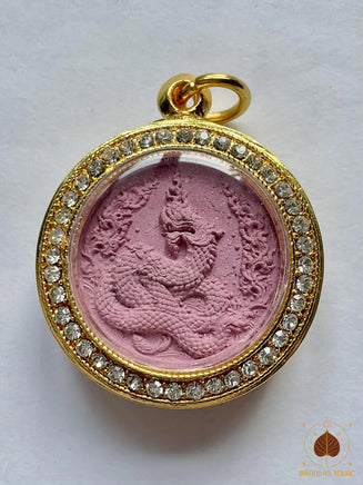 Amulette violette Pu Sri Suttho Nakarat Racha (Roon Duang Séthi) – Wat Maniwong # 820 Magic of the Buddha