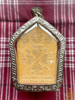 Amulette bénie de Phra Phrom – Phra Ajarn Phratum Akapunyo (disciple de Luang Phor Dooh, Wat Krua Tanoo – Suphanburi) # 591