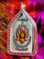 Phra Khunpen Mahasané – Amulette de charme du Très Vénérable Luang Phor Path (édition limitée #13/499) # 557 Magic of the Buddha