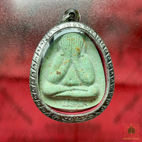 Amulette Phra Pidta Ngern Lan - Très Vénérable Luang Phor Path Punyakhammo du Wat Huay Duan # 825 Magic of the Buddha