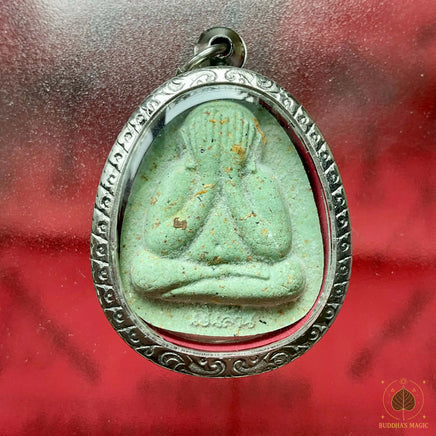 Amulette Phra Pidta Ngern Lan - Très Vénérable Luang Phor Path Punyakhammo du Wat Huay Duan # 825 Magic of the Buddha