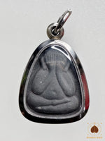 Phra Pidta Protective Amulet - Most Venerable Luang Phor Koon Parisutho of Wat Banrai # 882