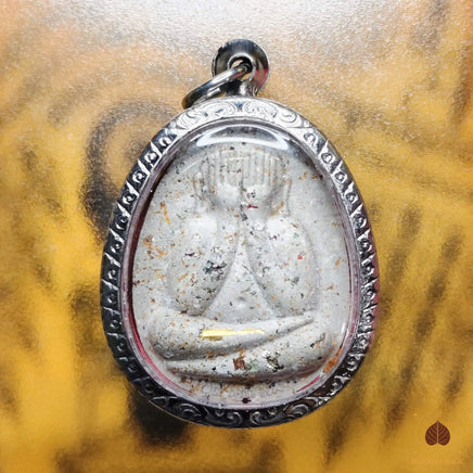 Amulette protectrice Phra Pidta Jumbo Roon Plodnee Song Traimas - Très Vénérable Luang Phor Path du Wat Huay Duan # 847 Magic of the Buddha