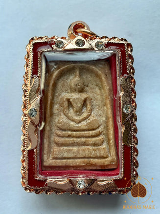 Amulette Phra Somdej Phra Phuthanan Tha Buri Sri Shakyamuni – Wat Phaya Phu # 774 Magic of the Buddha
