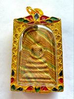 Amulette Phra Somdej Sai Rung - Très Vénérable Chao Khun Nor (1970) # 527 - Magic of the Buddha