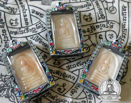 Rare Phra Somdej amulet in Hin Phratat relic stone - Wat Phracha Satatham. #79