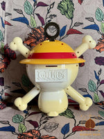 🏴‍☠️ Tirelire officielle One Piece – Jolly Roger de Luffy (édition 2018) # 725