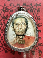 Amulette protectrice Phra Pidta Yant Trinisinghae - Wat Tham Singtho Thong # 832 Magic of the Buddha