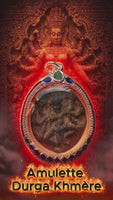 Amulette khmère ancienne de Durga Mahishasuramardini – Protection et victoire # 756