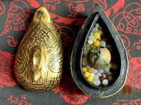 Reliquaire birman ancien en bois laqué – Canard sacré contenant bille Look Geow et perles reliques Sarira # 646