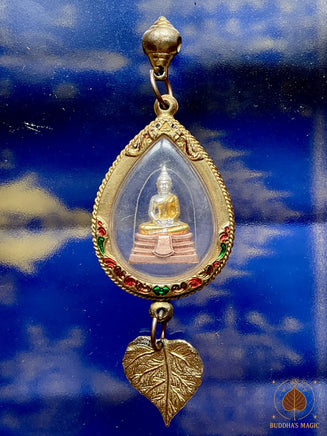 🪷 Amulette protectrice pour voiture du Bouddha Luang Phor Sothorn # 826 Magic of the Buddha