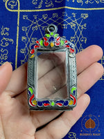 🕉 Reliquaire pour amulettes Phra Somdej – motifs polychromes artisanaux # 682