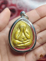Amulette ancienne dorée de Phra Pidta et Phra Rahu – Nord de la Thaïlande # 886