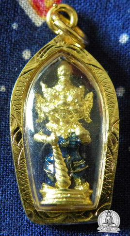 Joli petit pendentif du démon gardien Tao Wessuwan du Wat Ratchanadaram